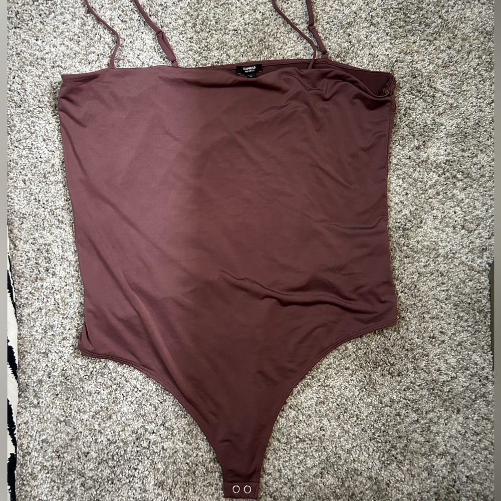 Express body suit sz XL